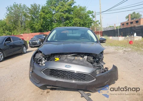 2016 Ford Focus Se из США, поврежденный, VIN 1FADP3F2XGL281276